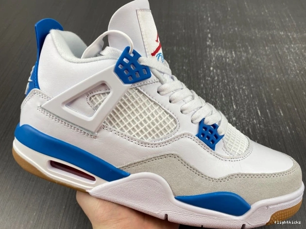 SB Retro 4 DR5415-104 Jordan 1102